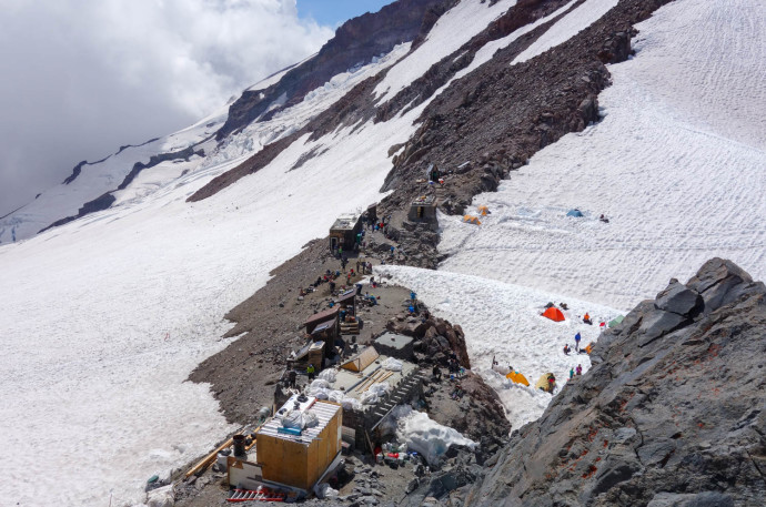 Awesome time spent resting at Camp Muir for the day.