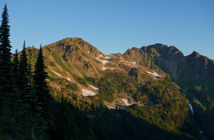 Alpenglow on Mount Appleton