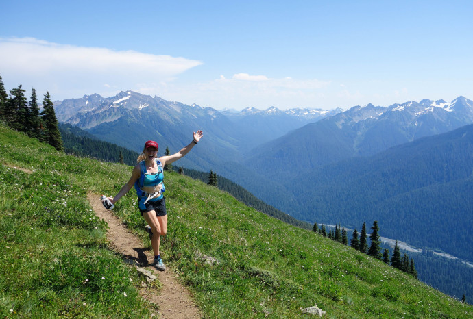 Running along the High Divide Trail in Olympic National Park