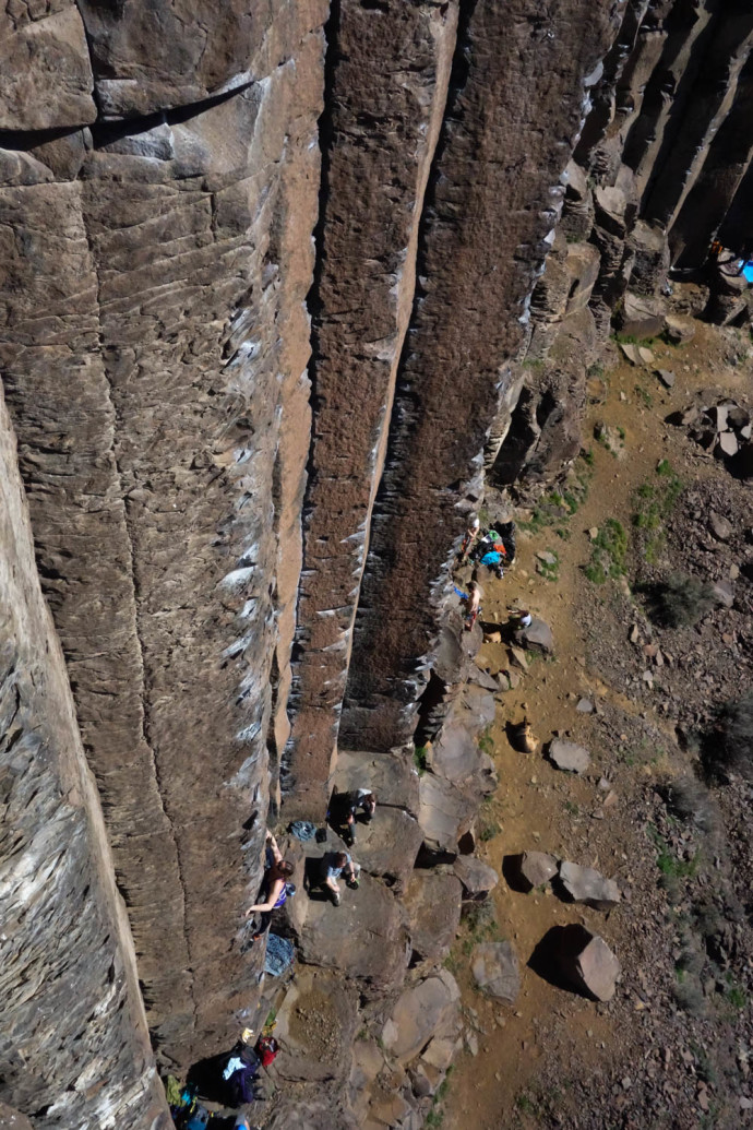 Taking a break on Vantage Advantage. Looking at Stick Em' or Clip Em' -- another awesome route. 