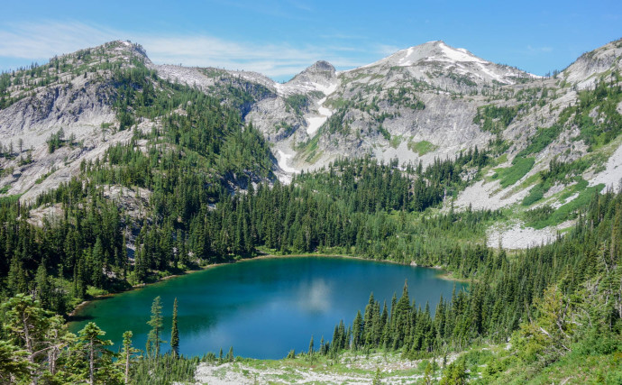 Rainbow Lake. Should have probably dipped in this lake, but we opted to keep moving. 