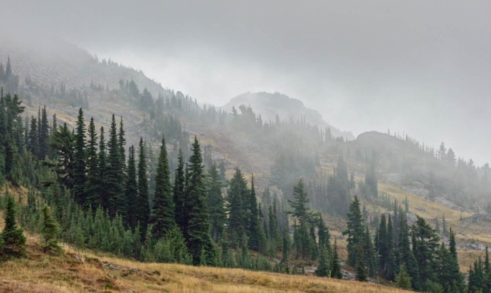 Fast moving clouds in Goat Rocks